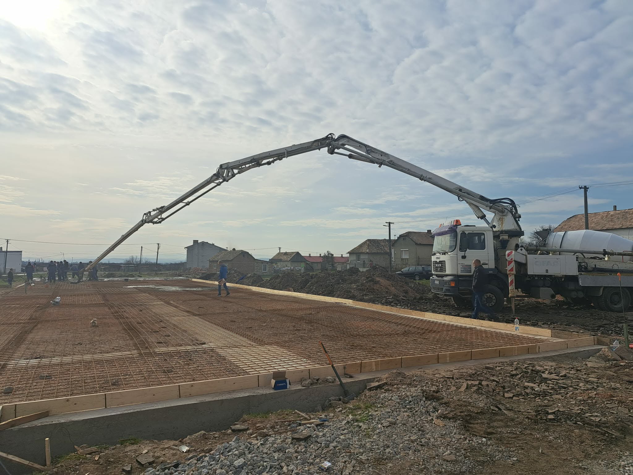 Betonáž veľkej plochy pumpou